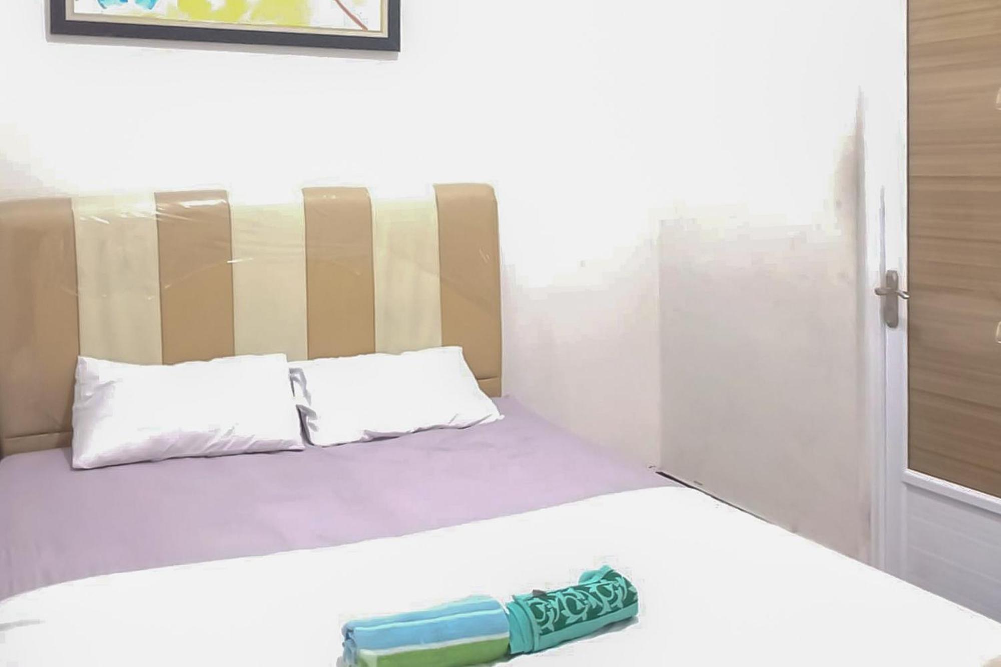 Waringin Guest House Tegal Mitra Reddoorz エクステリア 写真